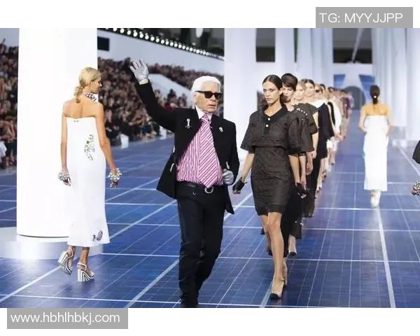 追忆2020年离世的足球巨星们他们的传奇与影响力永存于世 追忆2020年离世的足球巨星们他们的传奇与影响力永存于世