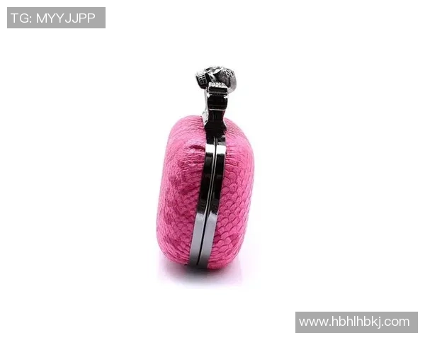 足球明星钥匙挂链全解析让你的收藏更具魅力与个性 足球明星钥匙挂链全解析让你的收藏更具魅力与个性