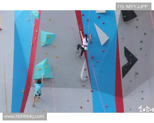 攀岩专题：聚焦广州攀岩队的配合